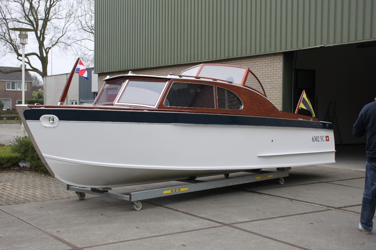 Portier Holiday 1955 – Gerestaureerde houten speedcruiser - Foto 17