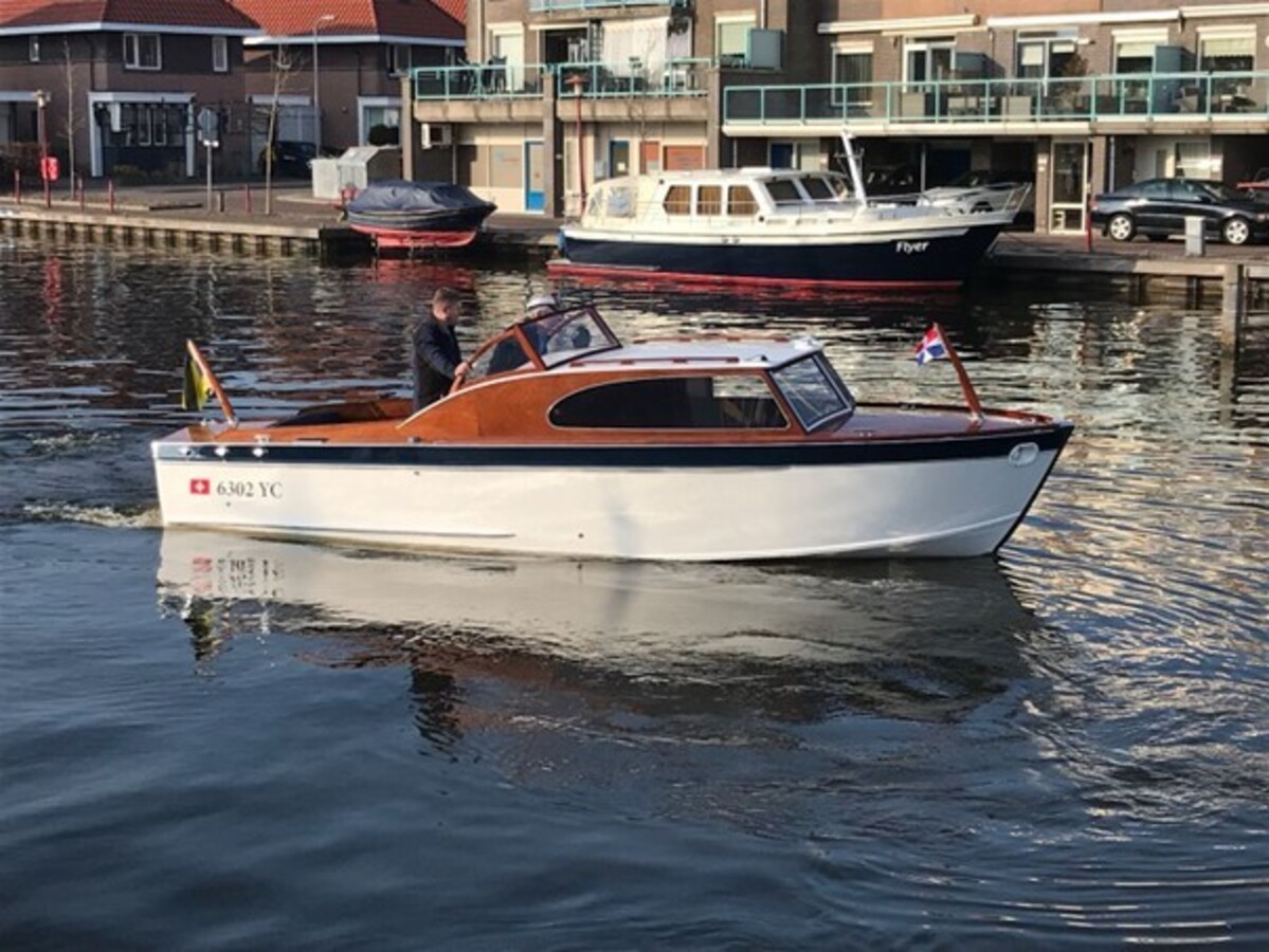 Portier Holiday 1955 – Gerestaureerde houten speedcruiser - Foto 18