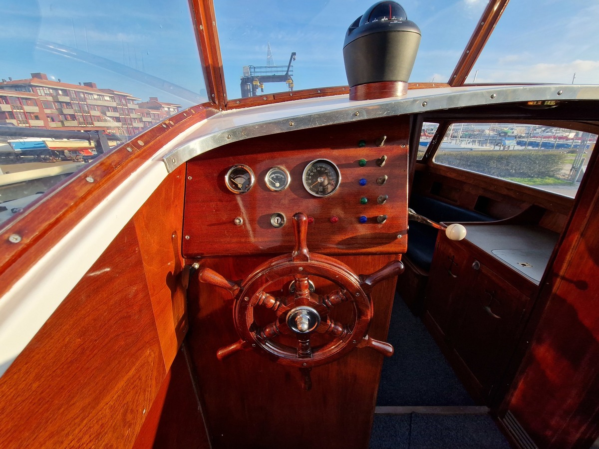 Portier Holiday 1955 – Gerestaureerde houten speedcruiser - Foto 3