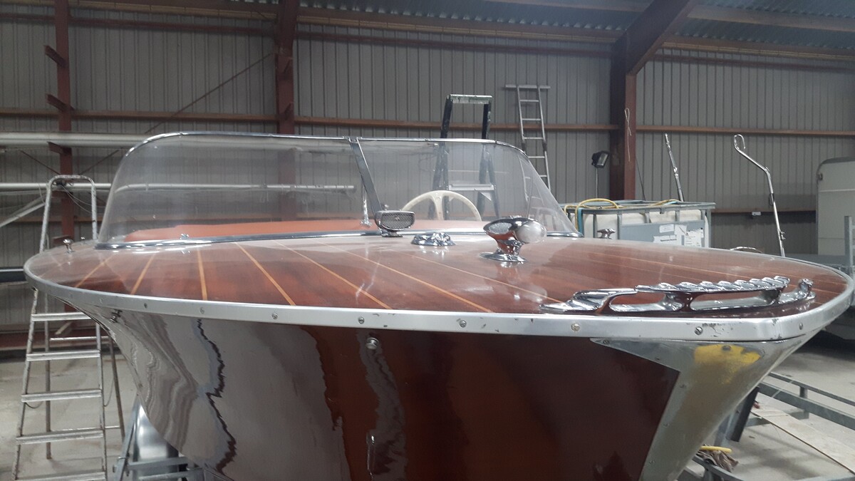 Pedrazzini Cavallino 570 1971 – houten speedboot met Volvo Penta - Foto 4