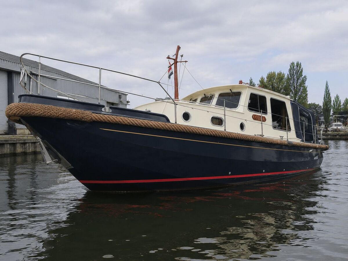 IJlstervlet 900 2001 – Staal, Yanmar, 225 cm doorvaart