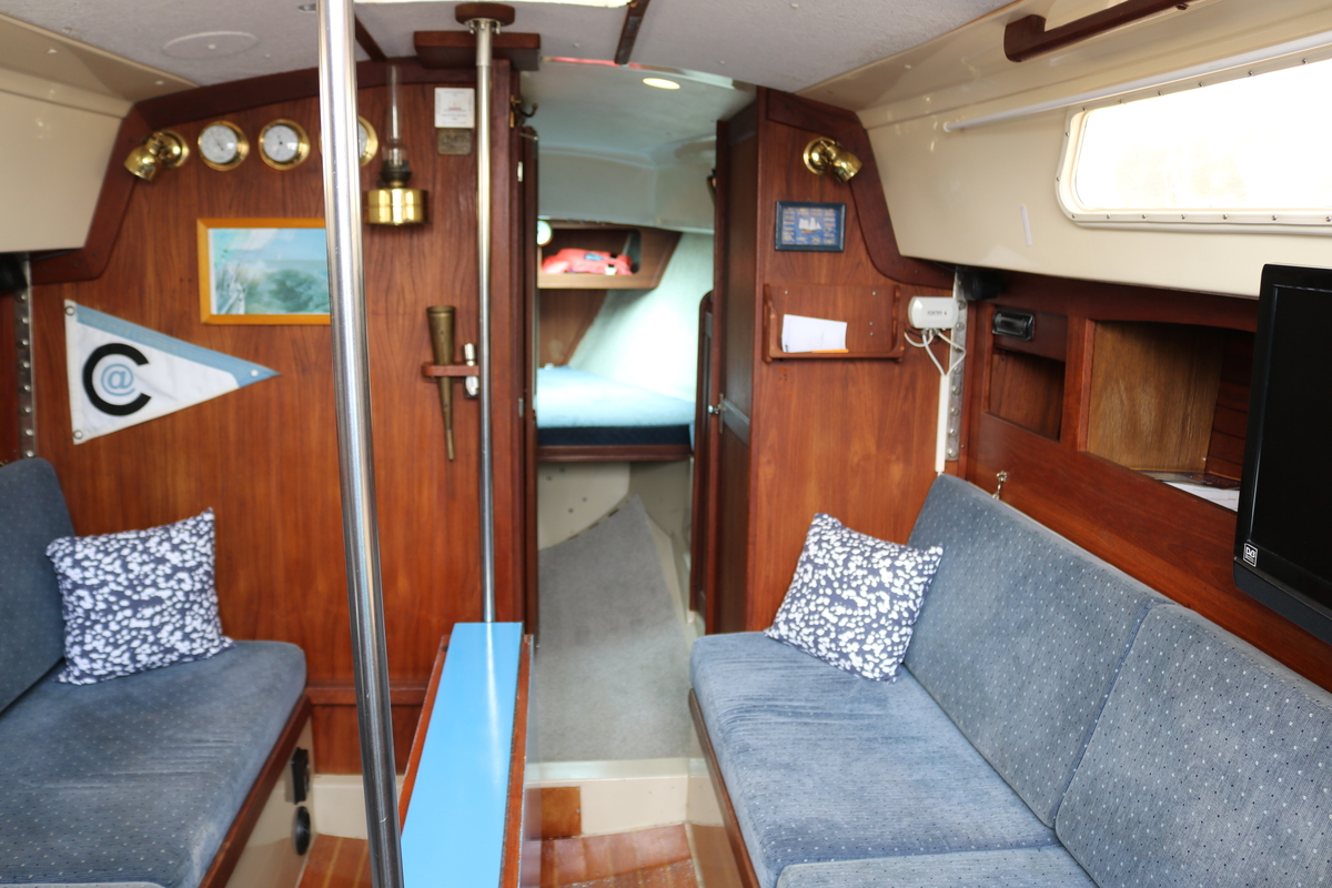Cal 31 1979 – Océanganger met nieuwe Vetus motor - Foto 2