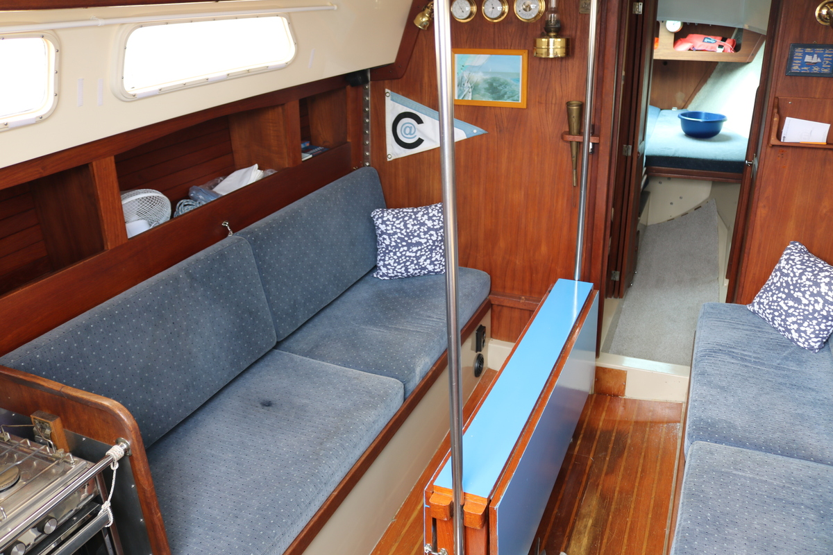 Cal 31 1979 – Océanganger met nieuwe Vetus motor - Foto 13