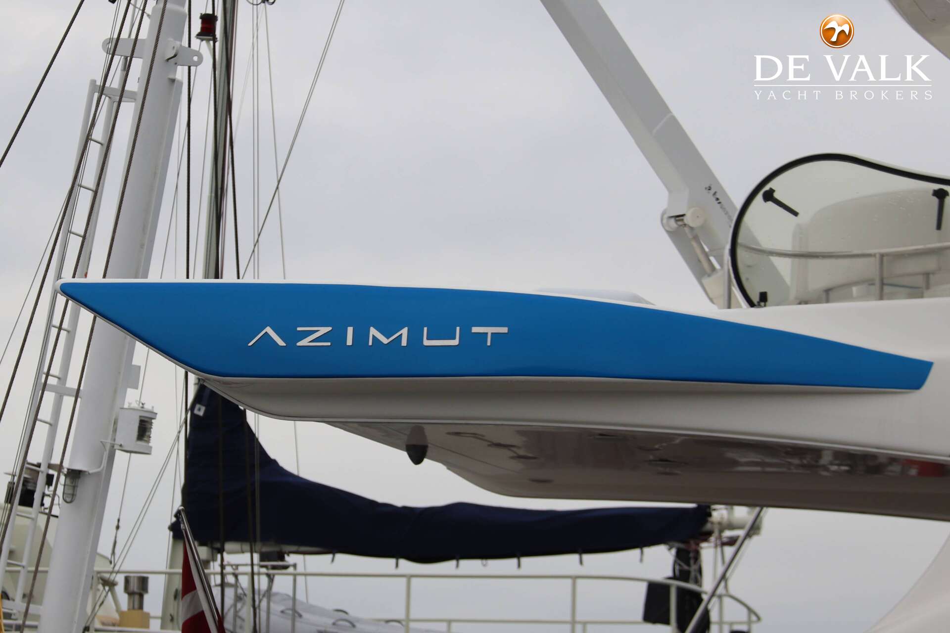Azimut 68 Plus 2000 – snelle flybridge met 4 hutten - Foto 17