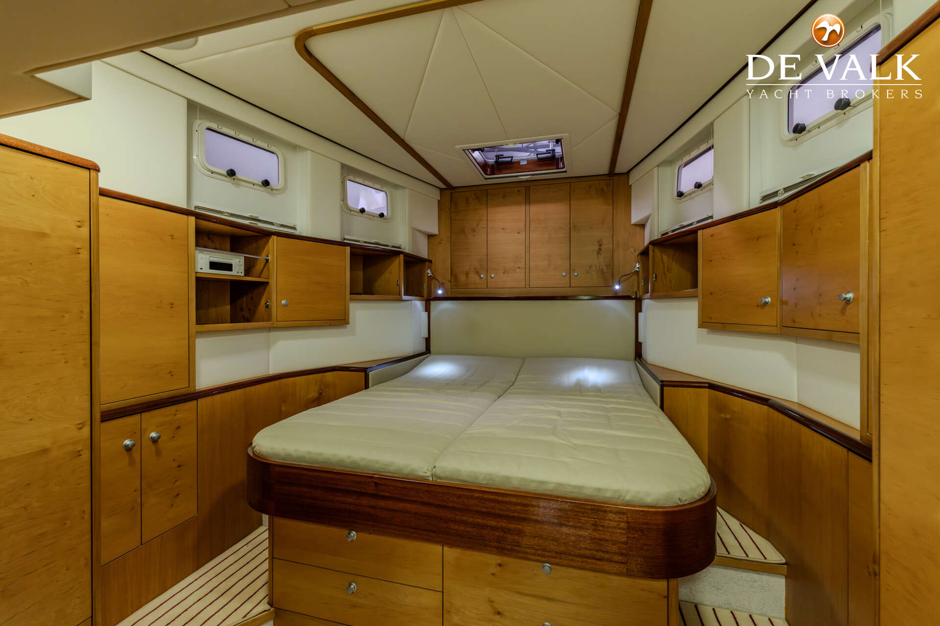 Jetten Custom 2013 – stalen zeegaand motorjacht 17,5m - Foto 30
