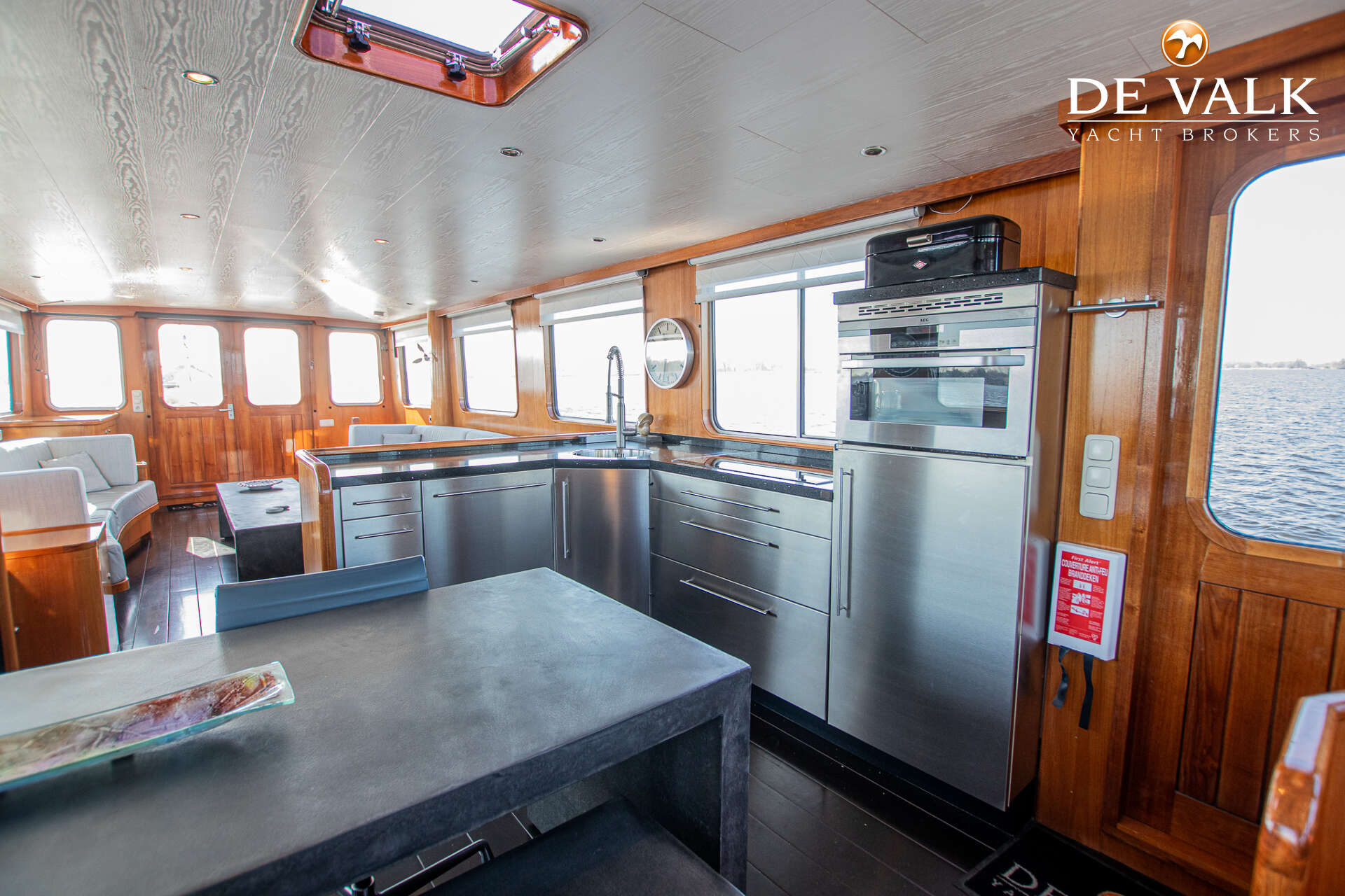 Custom Built Live Aboard 1956 – 18m stalen liveaboard - Foto 23