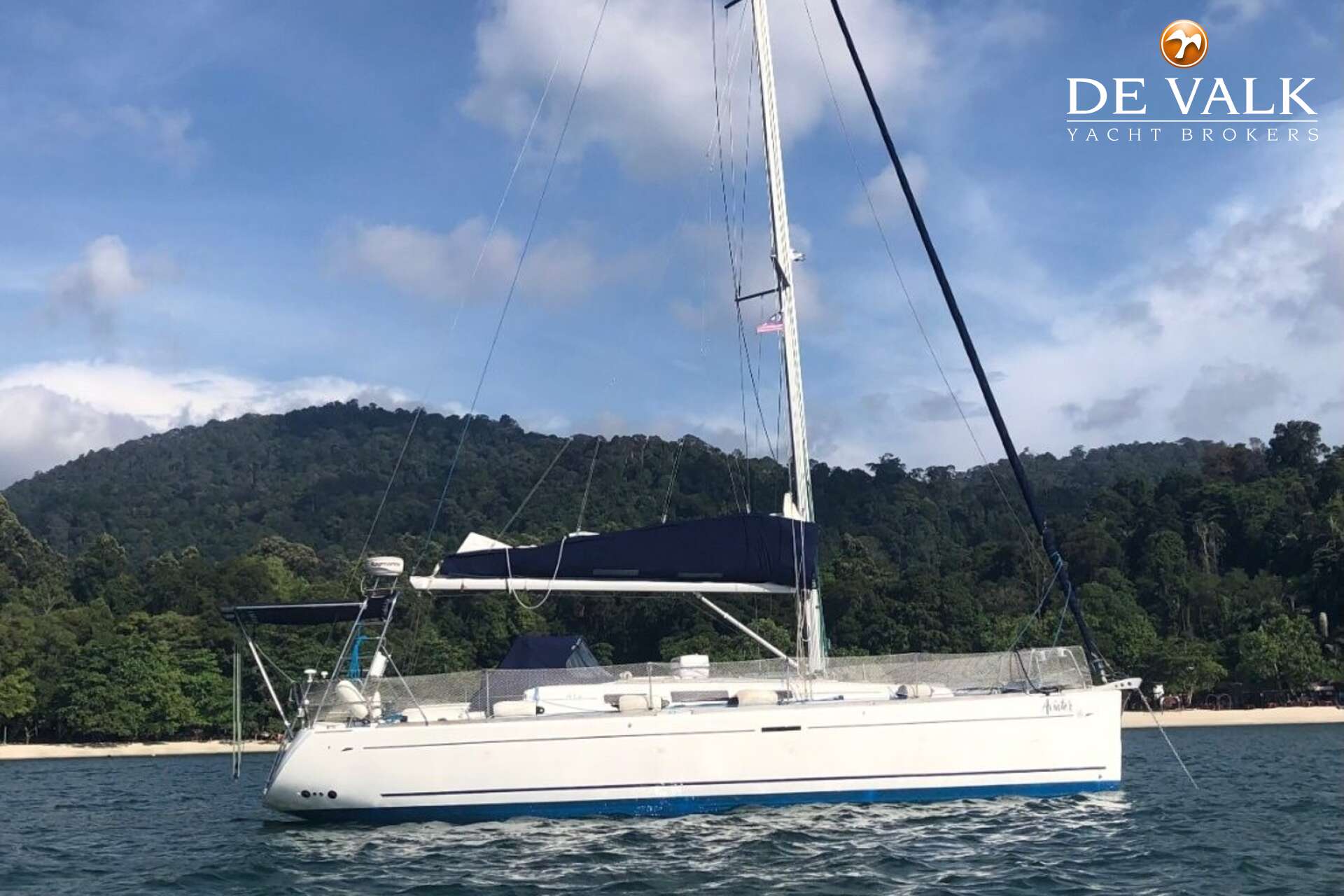 Dufour 40 Performance