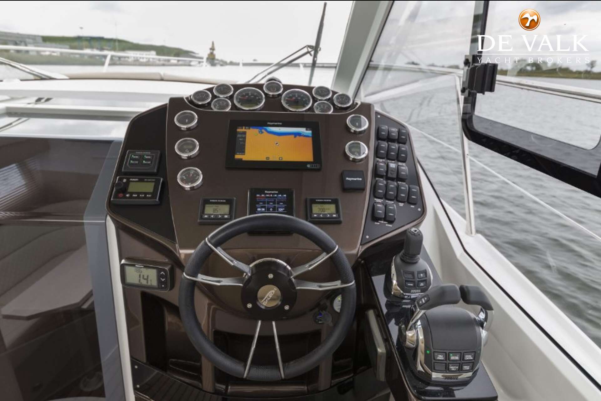 Galeon 335 HTS - Foto 6