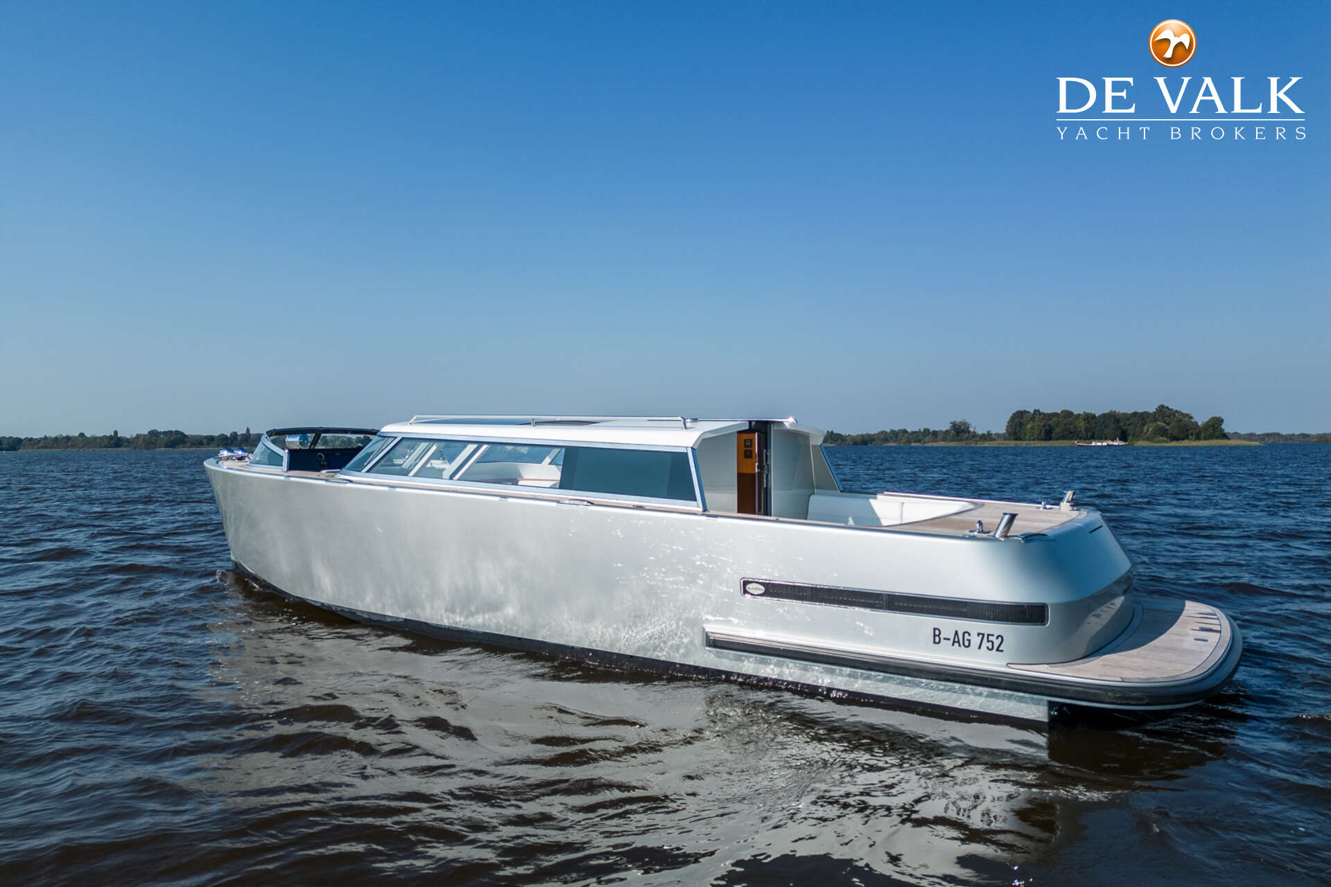 Custom Reliant X40T 2019 – Limousine Tender met 38 knopen - Foto 4