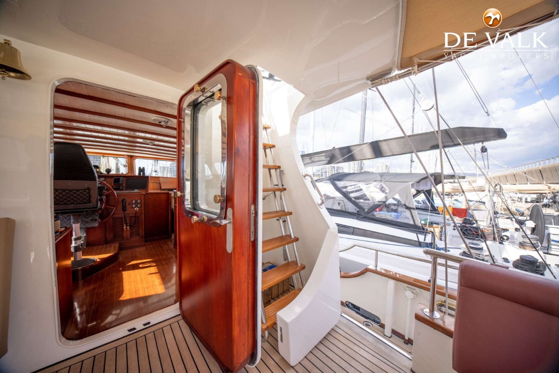 Laurent Giles Motorsailer Steel 23m - Foto 18
