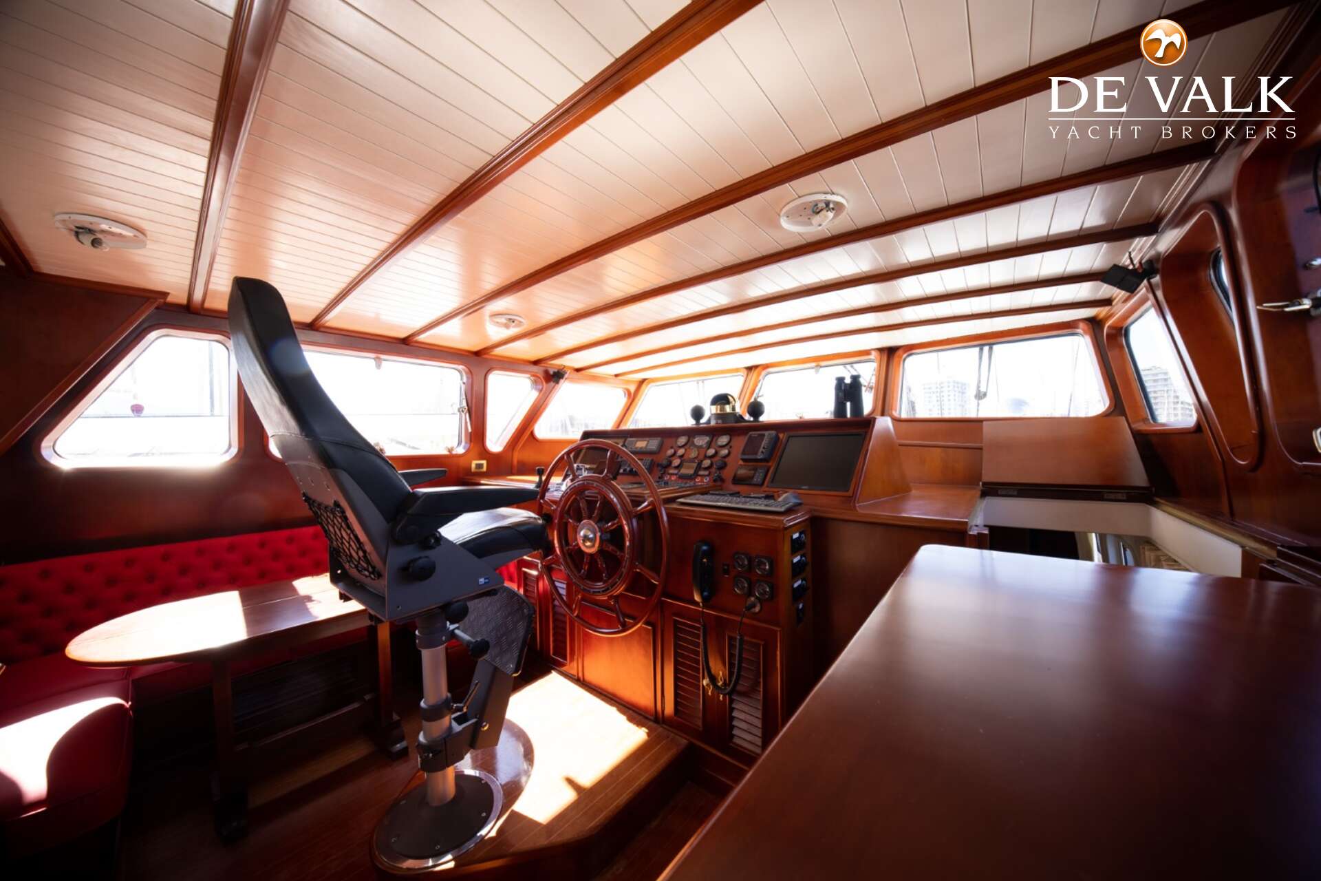 Laurent Giles Motorsailer Steel 23m - Foto 20
