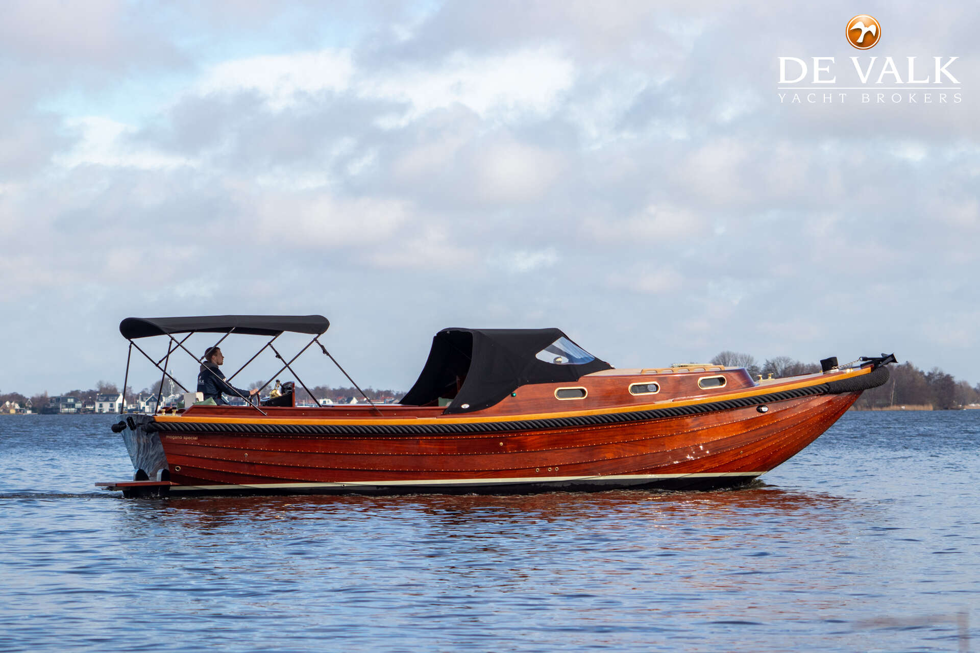 Mogano Special 1100 2000 – Mahogany with full refit 2023 - Foto 2