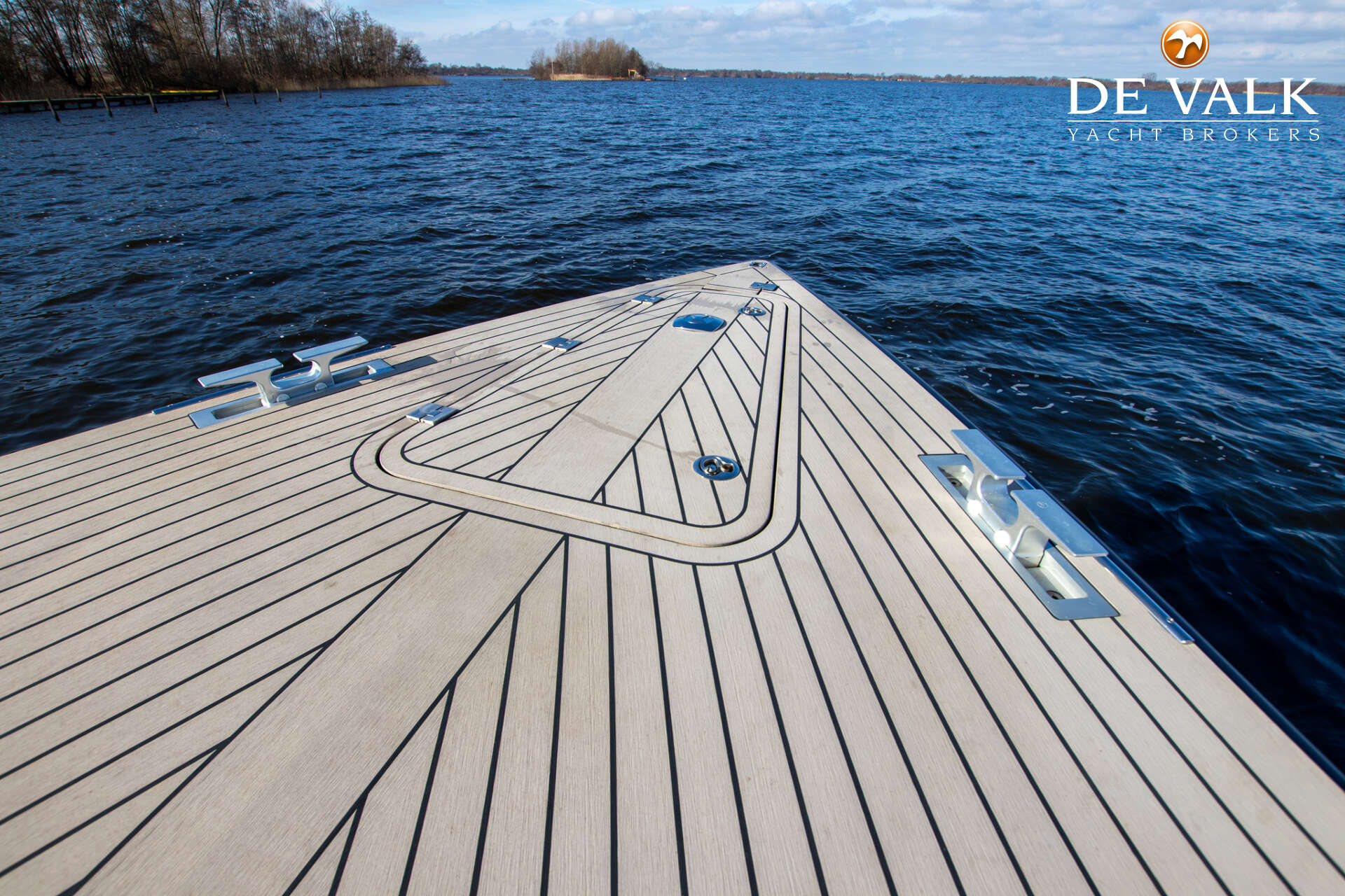 VanDutch 40 2009 – minimalistisch design met cruisepotentie - Foto 18