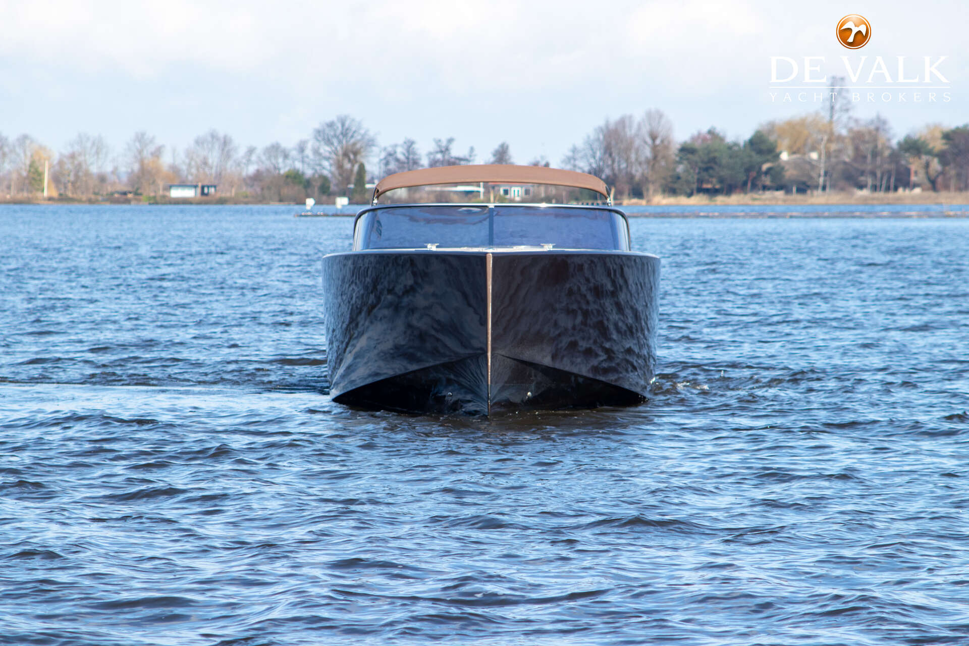 VanDutch 40 2009 – minimalistisch design met cruisepotentie - Foto 9