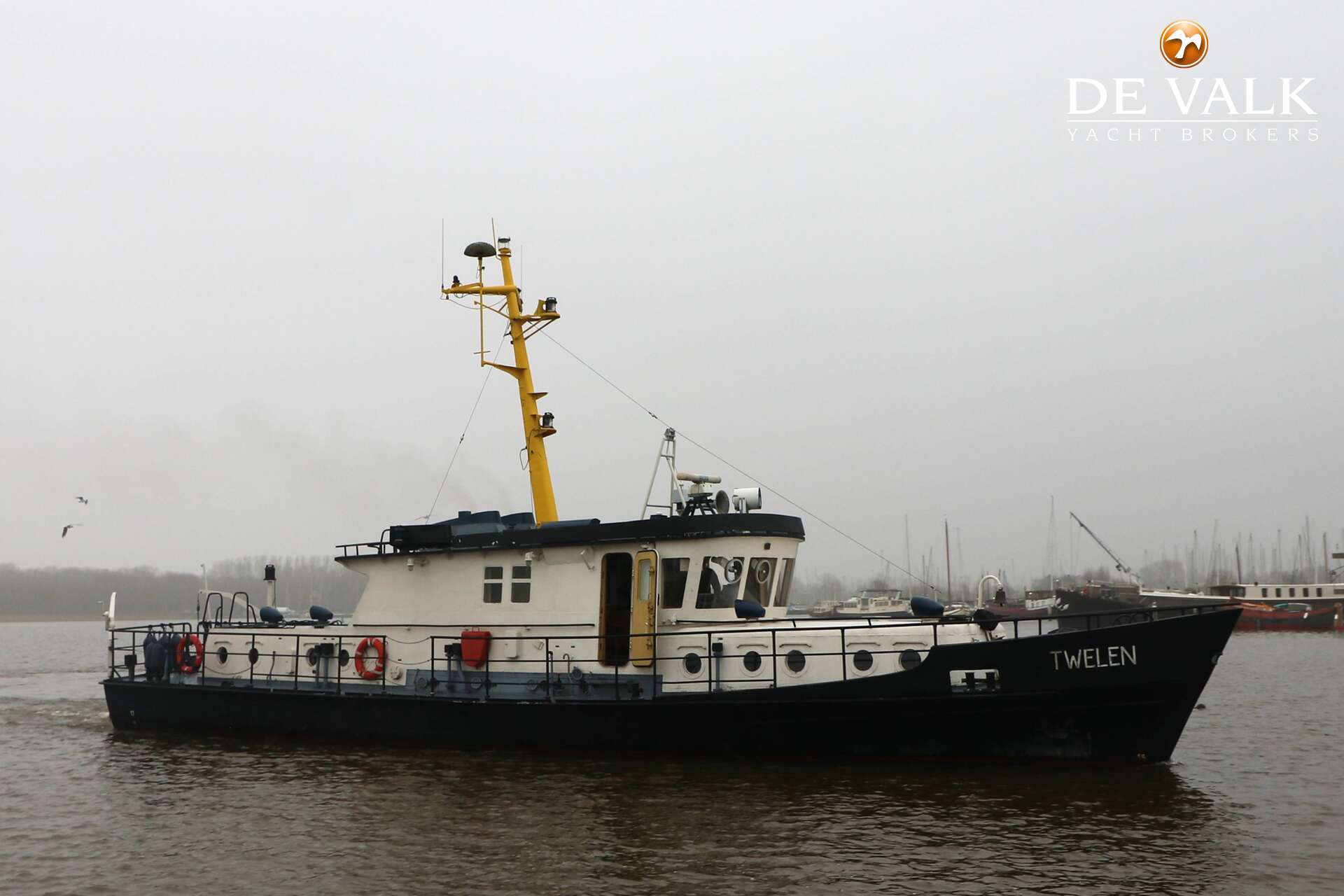 Ex-onderzoeksschip M.Y. - Foto 3