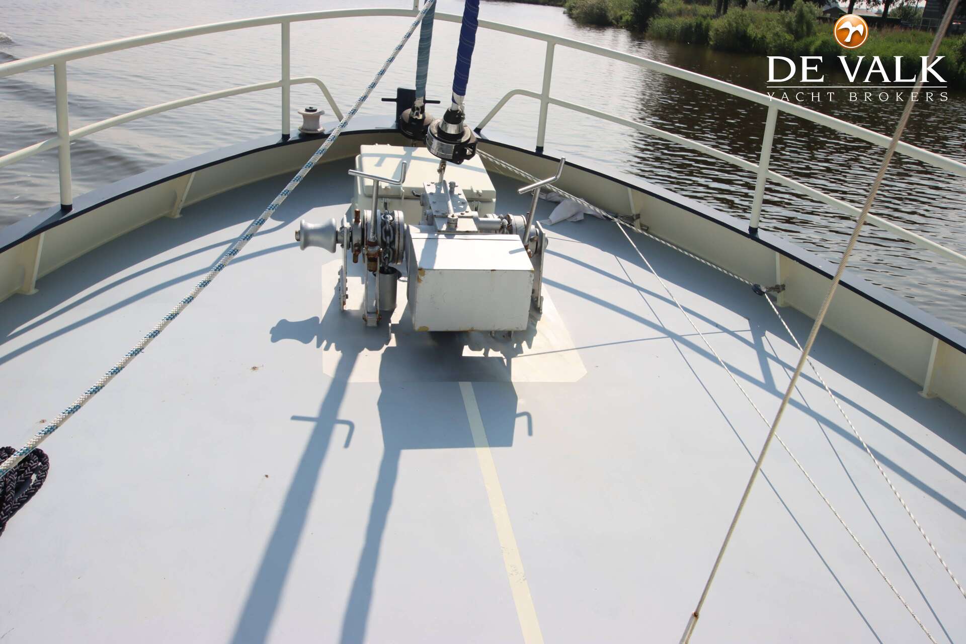 Custom Explorer Trawler 2000 – stalen oceanvaarder 18,45m - Foto 11