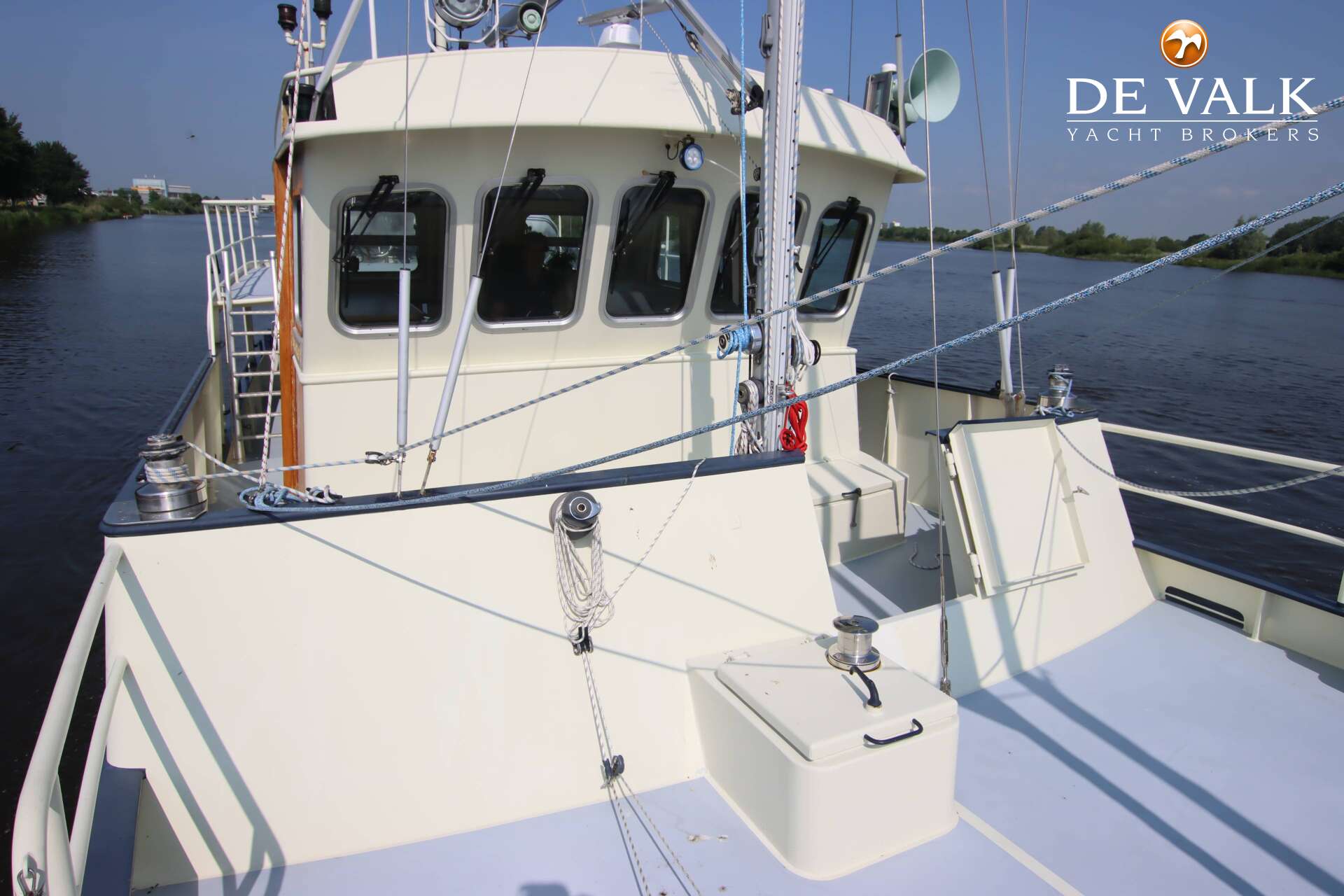 Custom Explorer Trawler 2000 – stalen oceanvaarder 18,45m - Foto 13