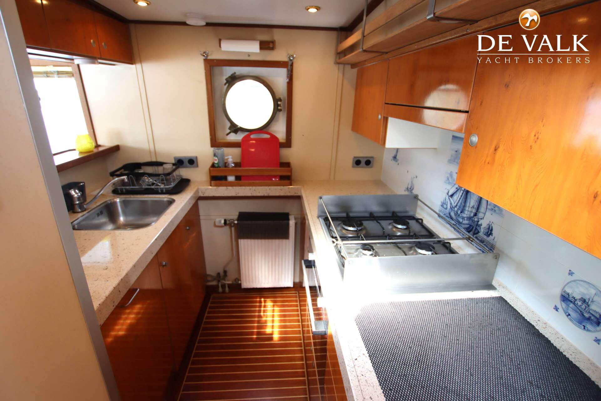 Custom Explorer Trawler 2000 – stalen oceanvaarder 18,45m - Foto 22