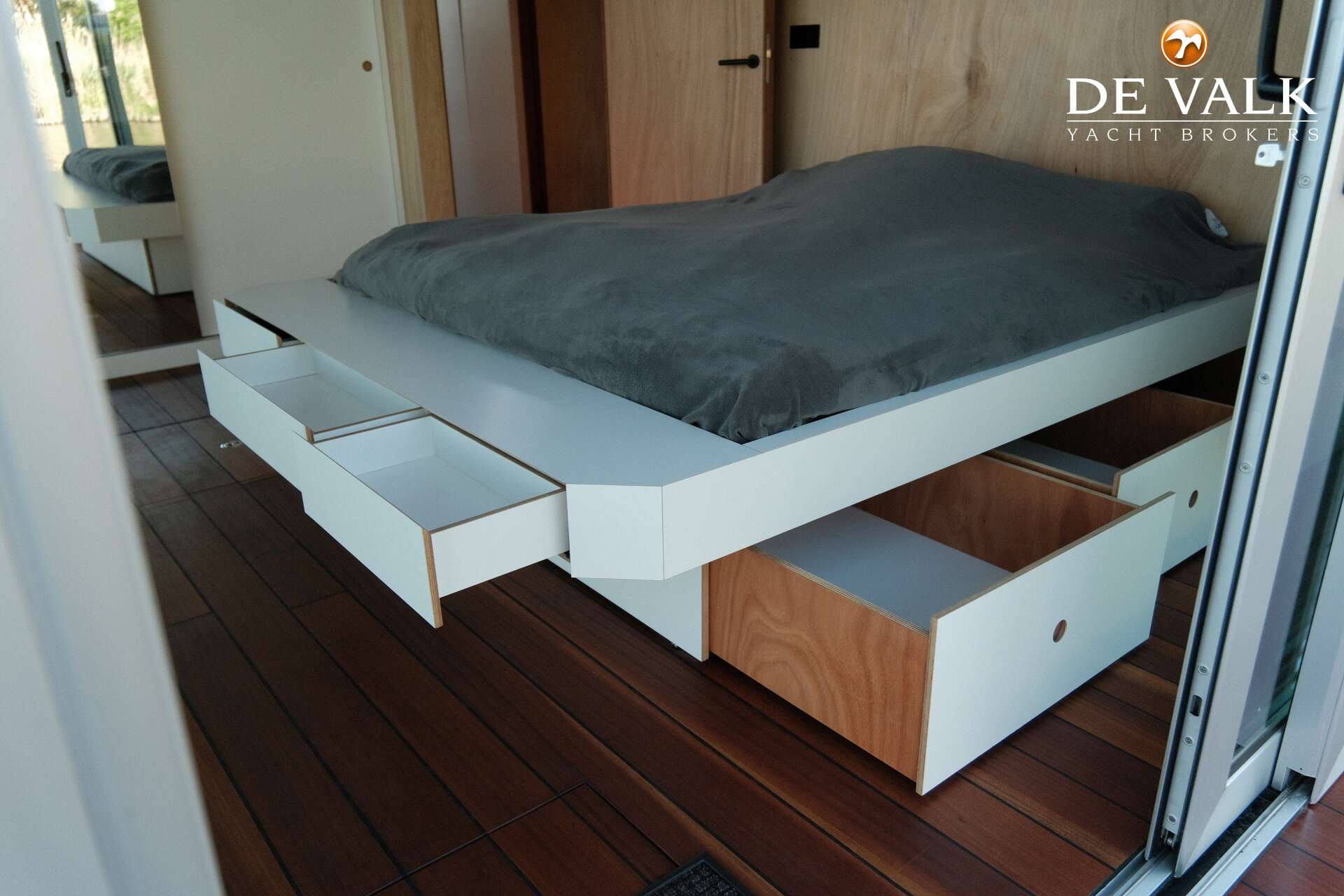 Custom Built Houseboat luxe motorjacht - Foto 30