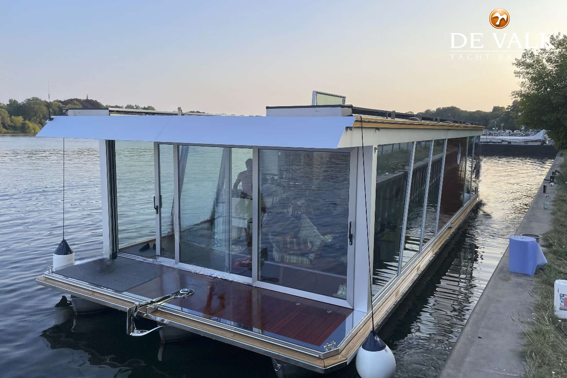 Custom Built Houseboat luxe motorjacht - Foto 6