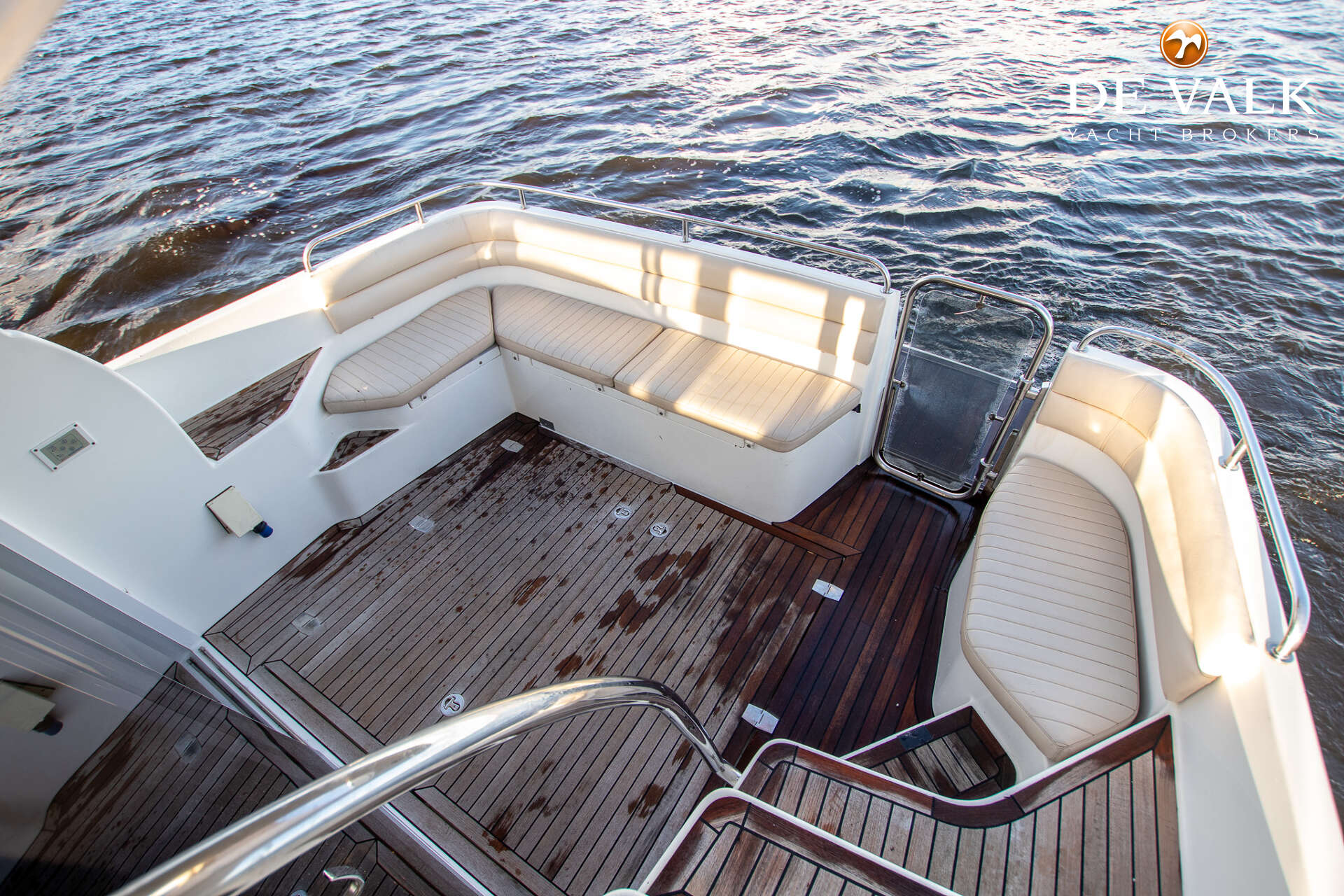 Galeon 380 Fly 2005 – Poolse flybridge met lage motoruren - Foto 19