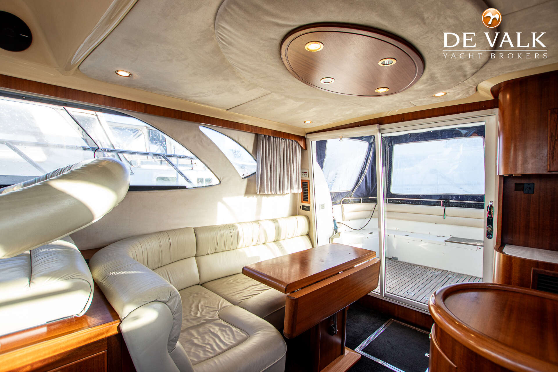 Galeon 380 Fly 2005 – Poolse flybridge met lage motoruren - Foto 26