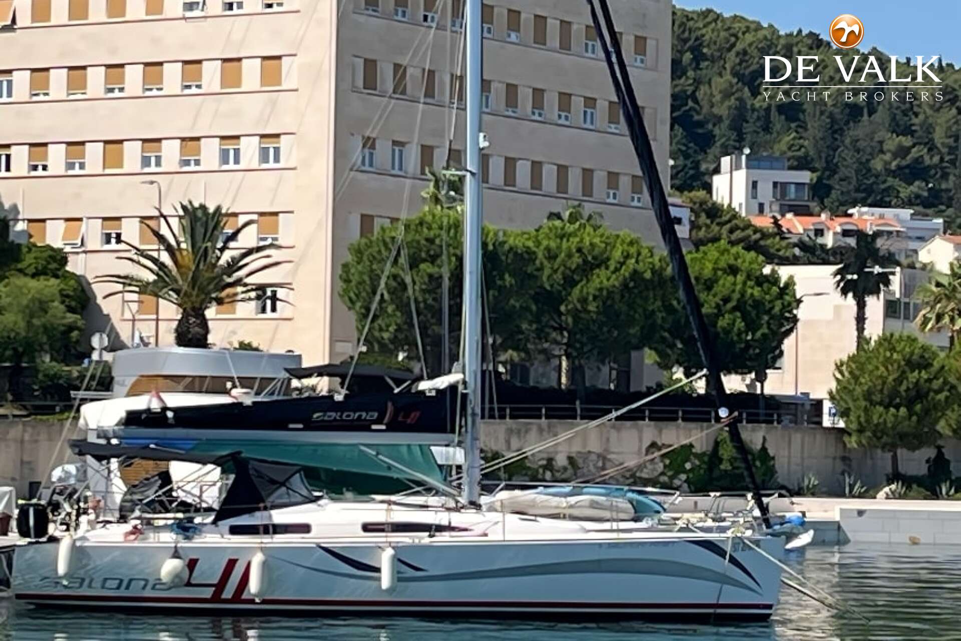 Salona 41