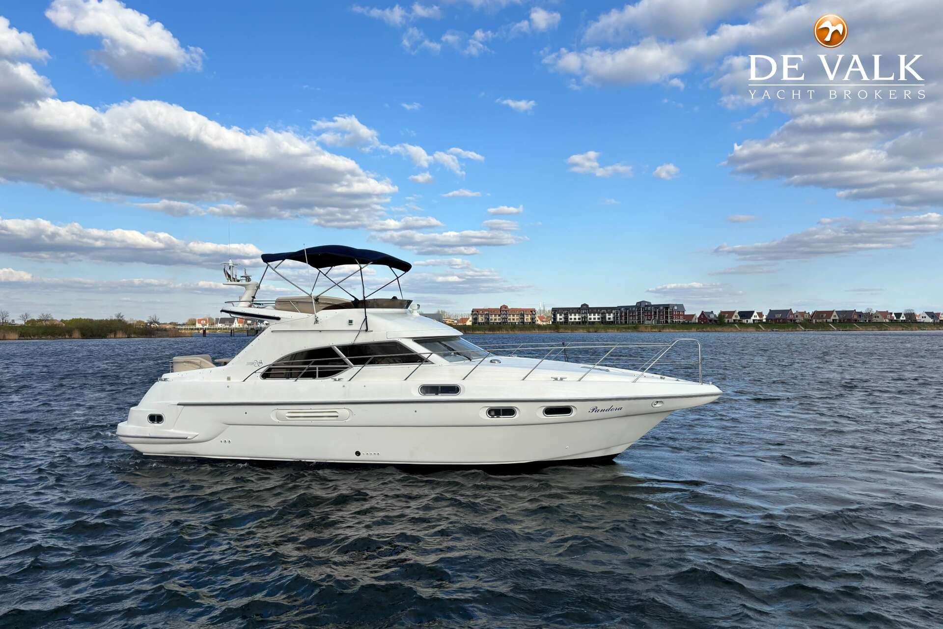 Sealine 390 Fly