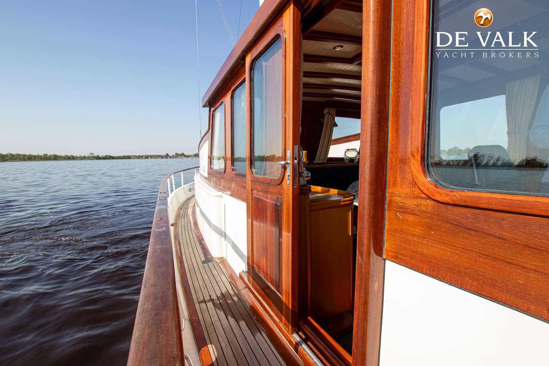 Feadship Akerboom 1965 – Stalen klassieker Loosdrecht - Foto 11