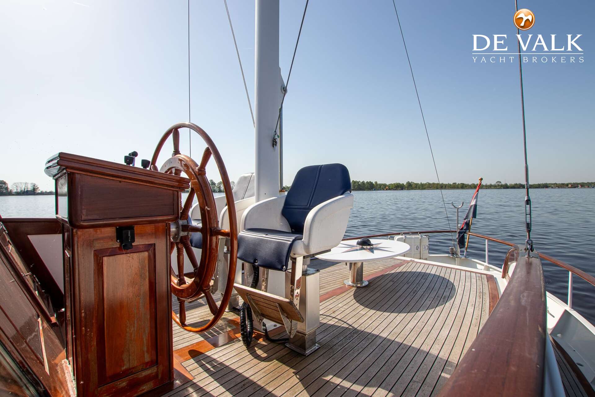 Feadship Akerboom 1965 – Stalen klassieker Loosdrecht - Foto 14