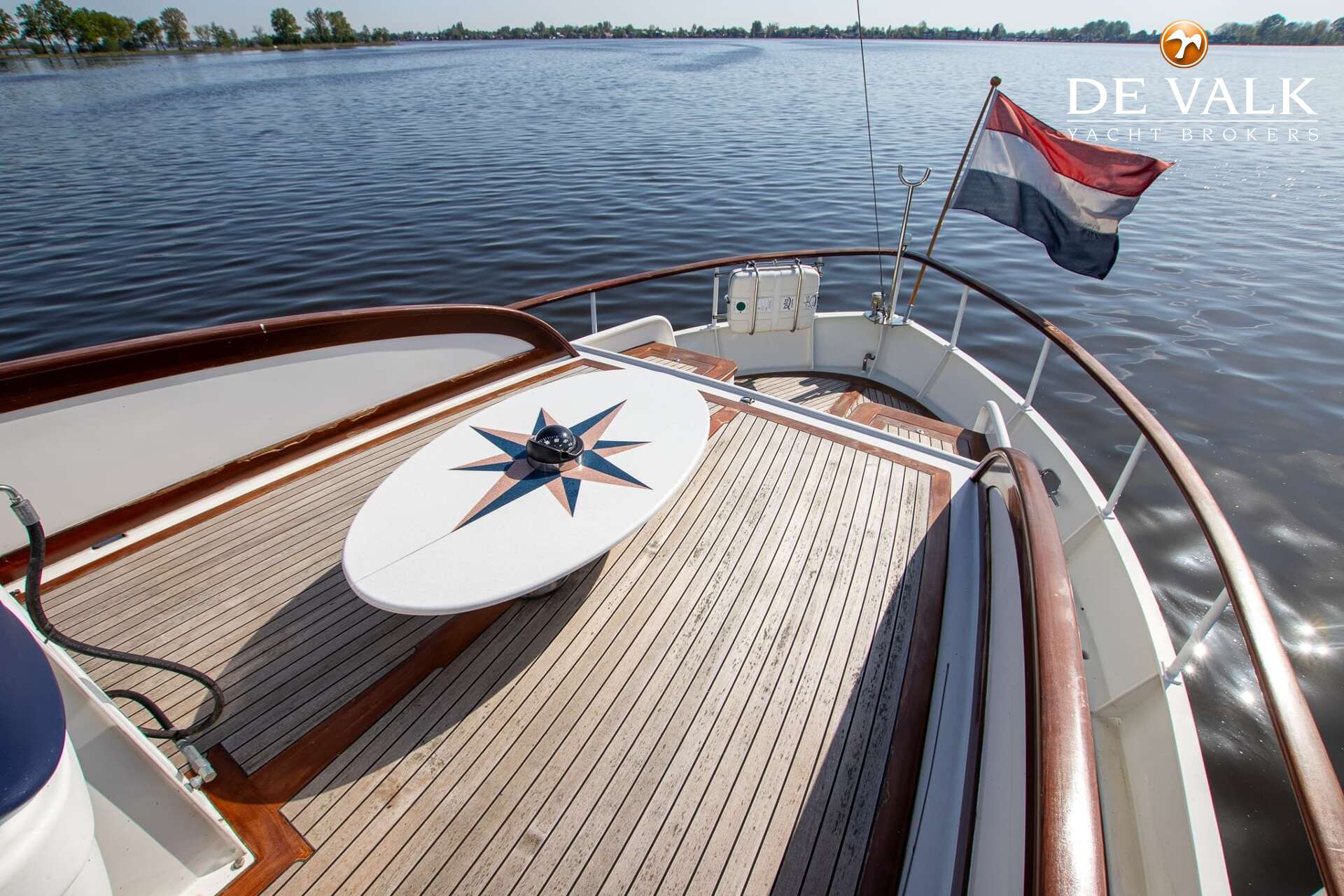 Feadship Akerboom 1965 – Stalen klassieker Loosdrecht - Foto 19