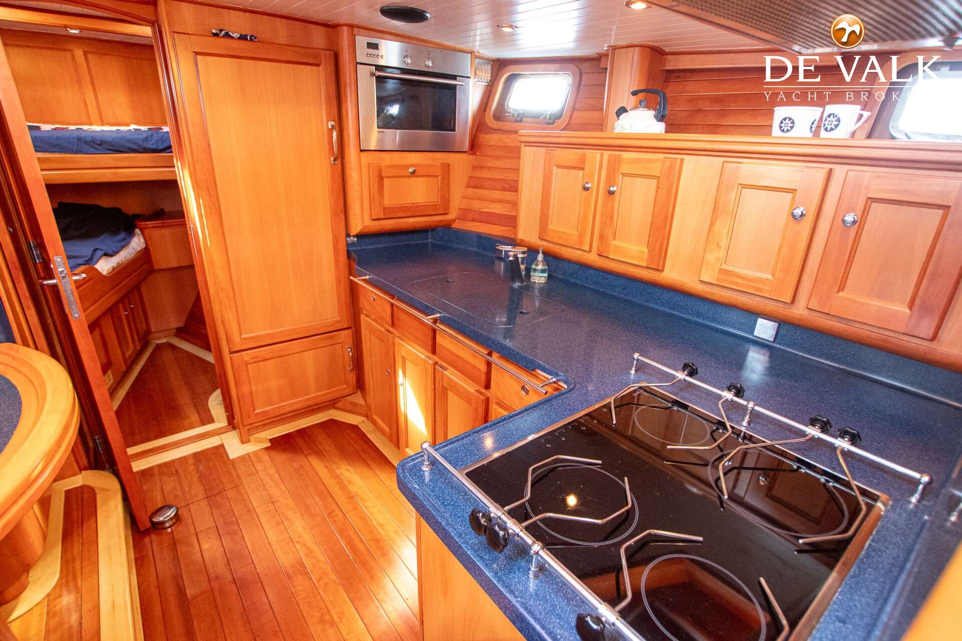 Feadship Akerboom 1965 – Stalen klassieker Loosdrecht - Foto 27