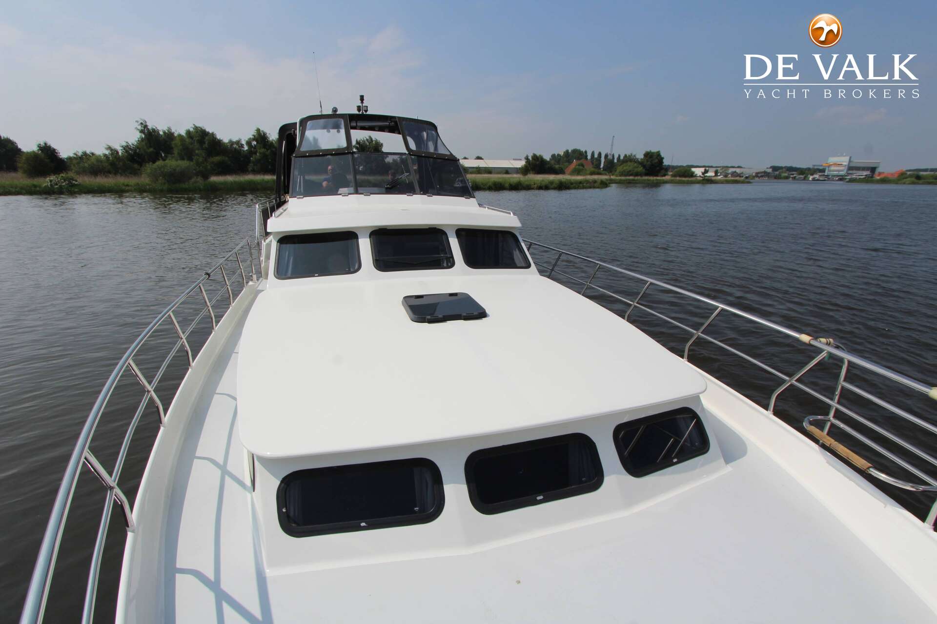 Valkkruiser 1350 (1999) – stalen kruiser met 8 kooien - Foto 16