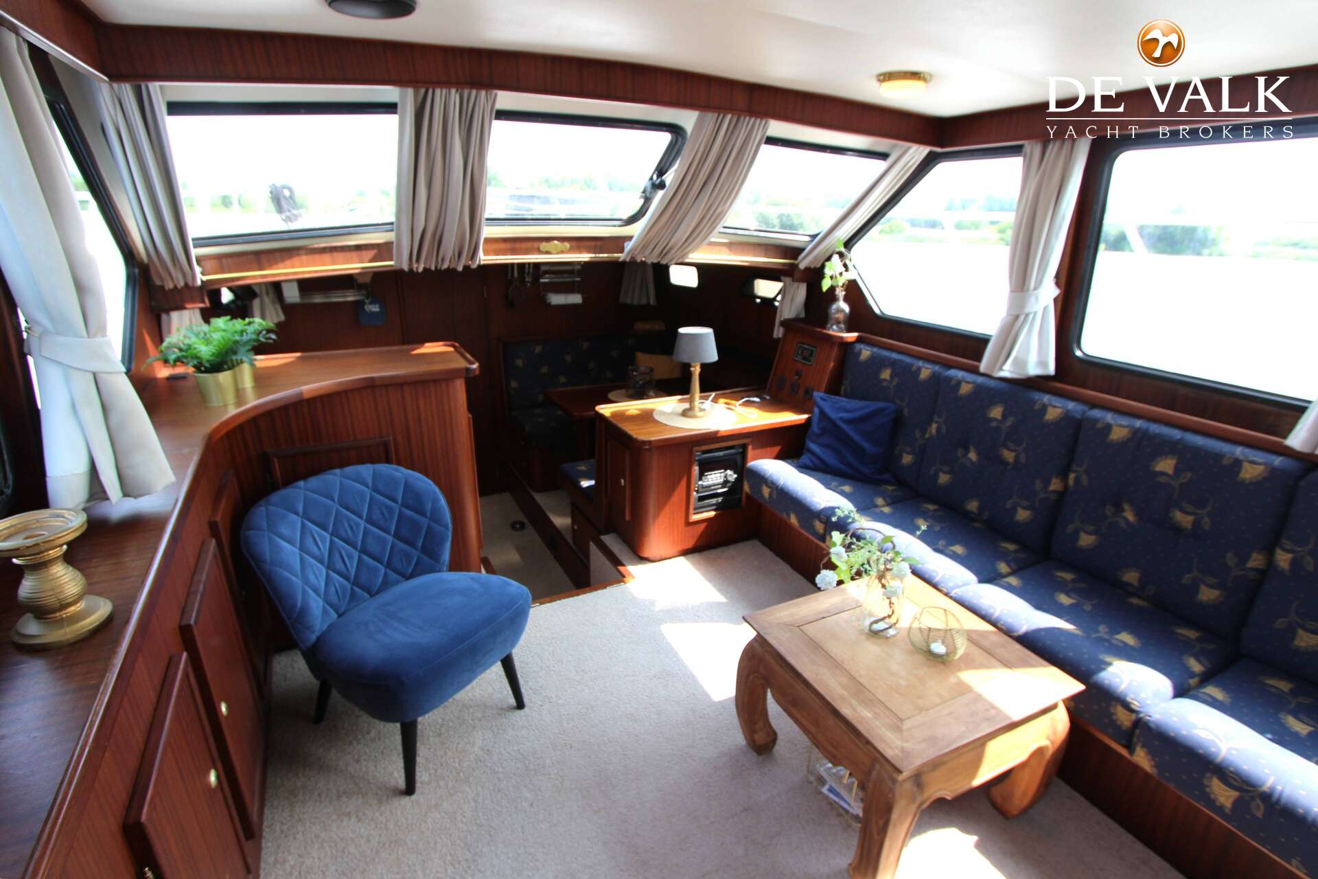 Valkkruiser 1350 (1999) – stalen kruiser met 8 kooien - Foto 18