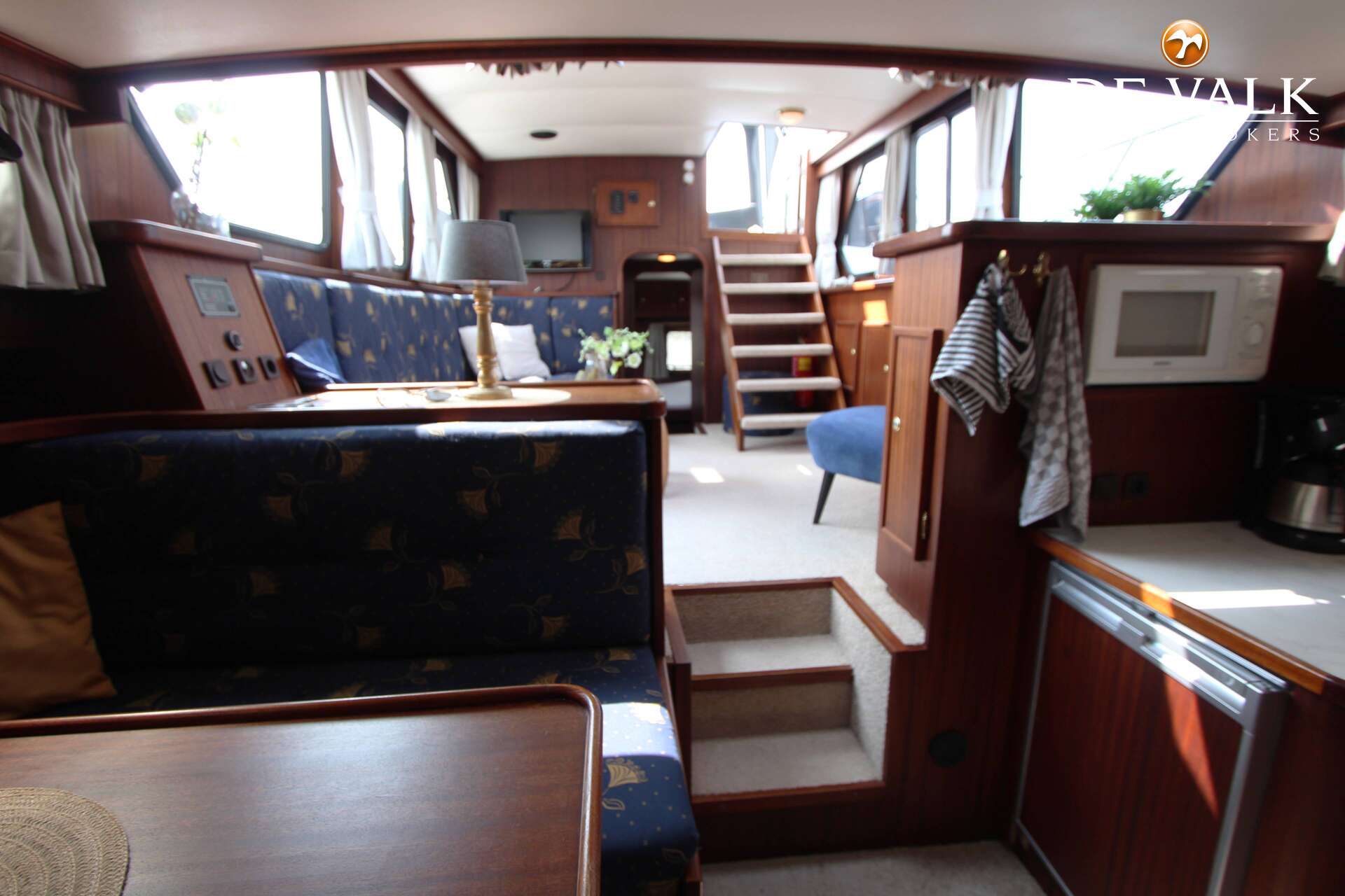 Valkkruiser 1350 (1999) – stalen kruiser met 8 kooien - Foto 25
