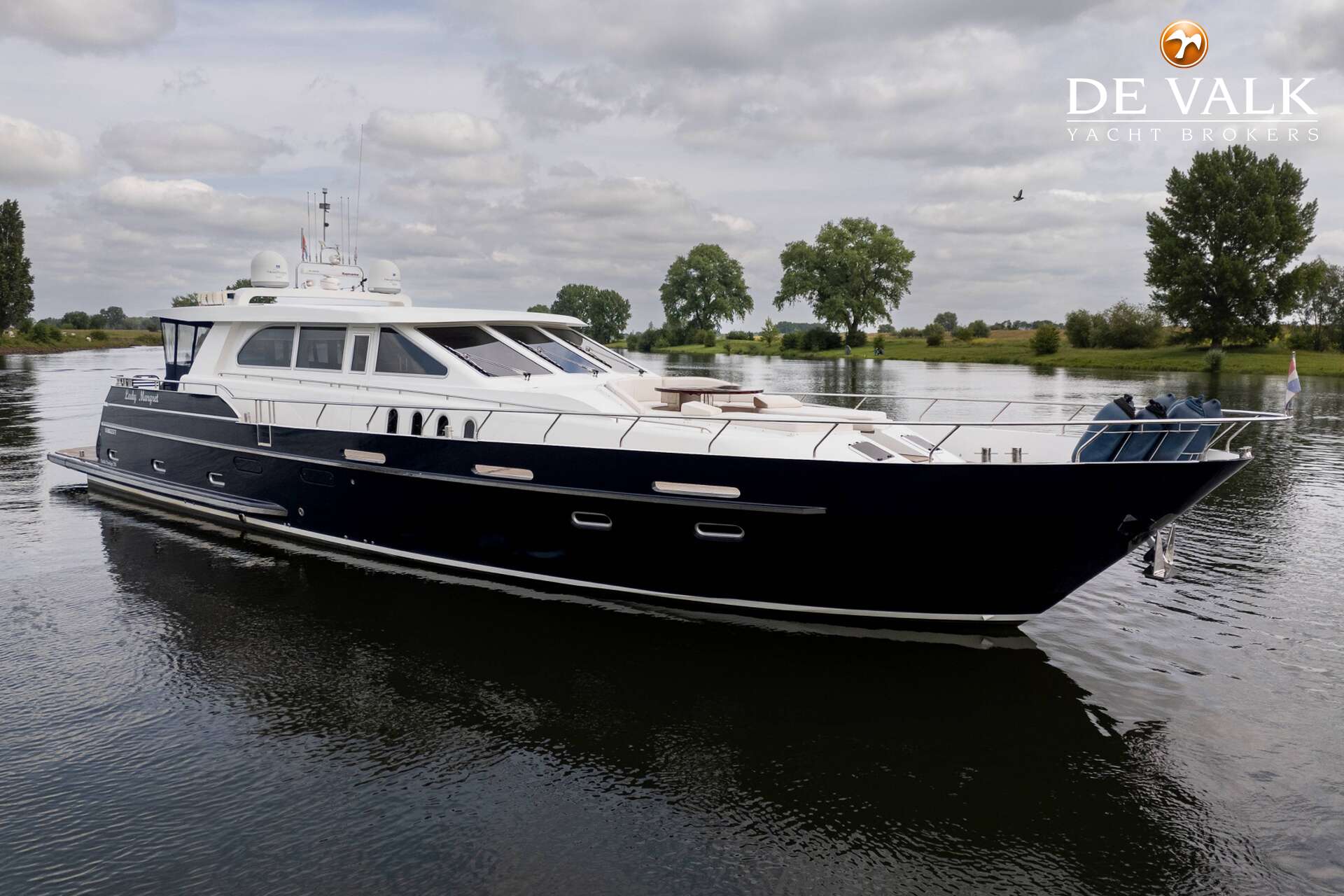 Pacific Prestige 2300