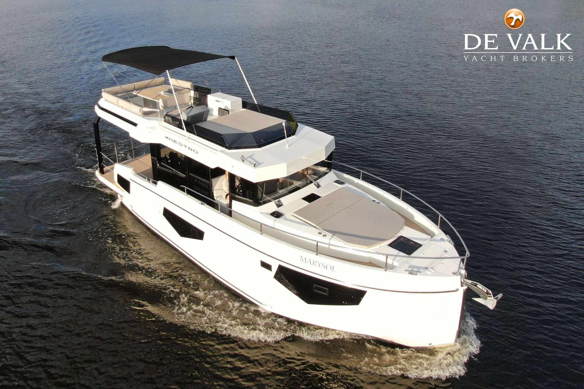 Cobra Yachts Maestro 42 - Foto 3