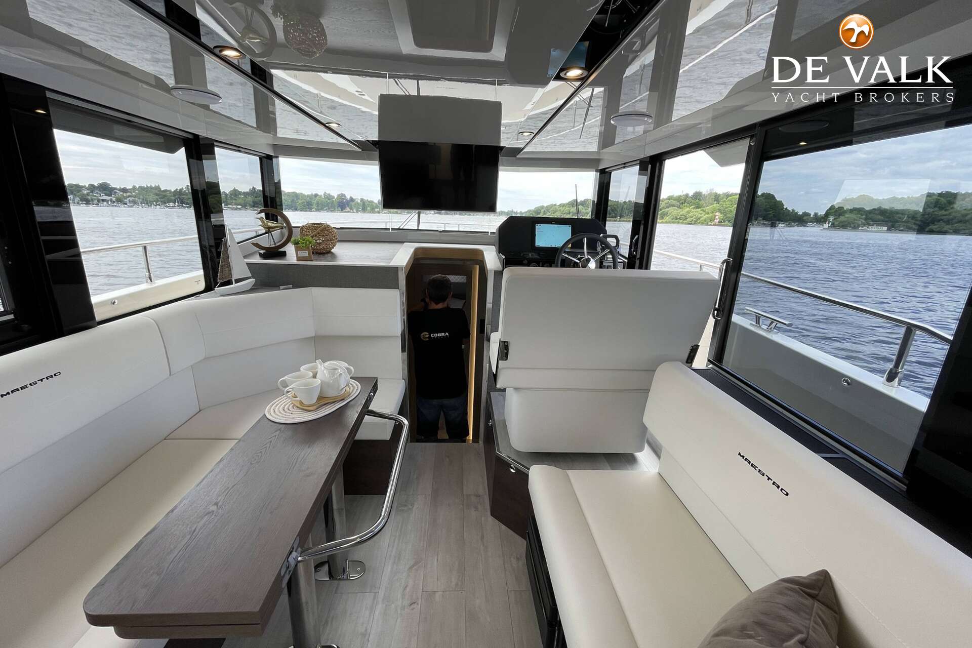Cobra Yachts Maestro 42 - Foto 22