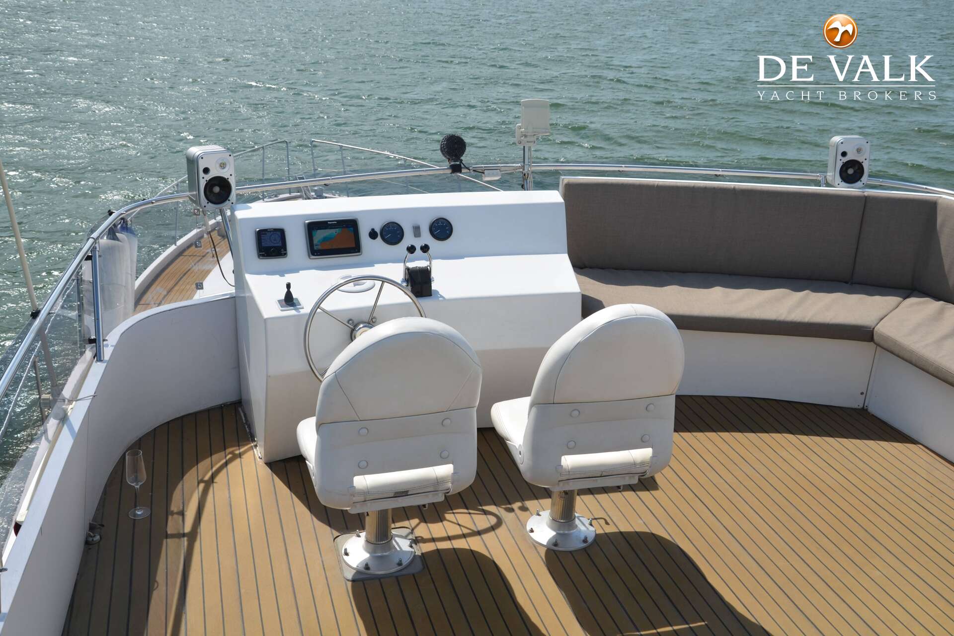 One-Off Motor Yacht - Foto 11