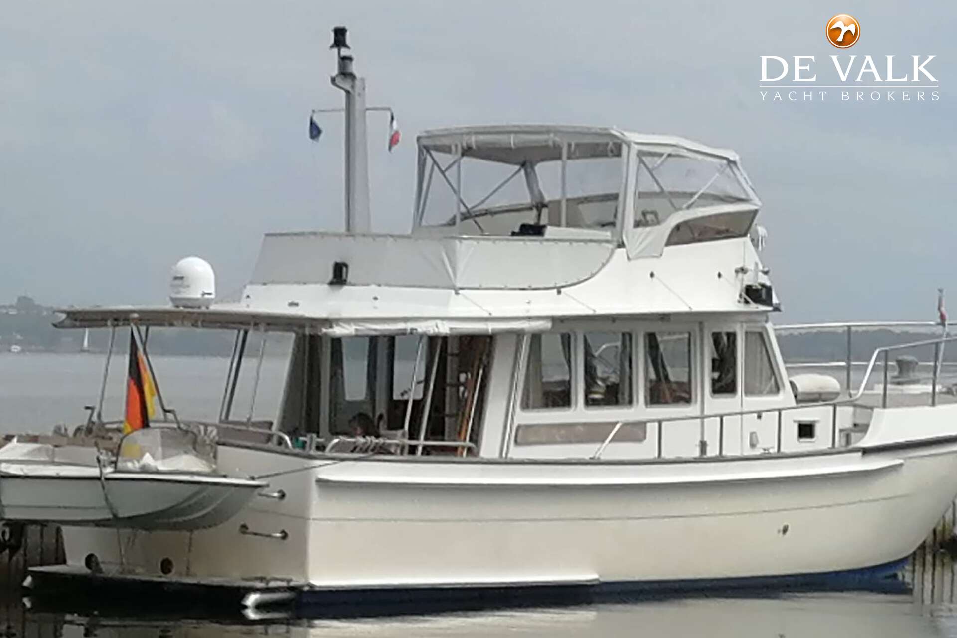 Aquastar 43 Fisherman