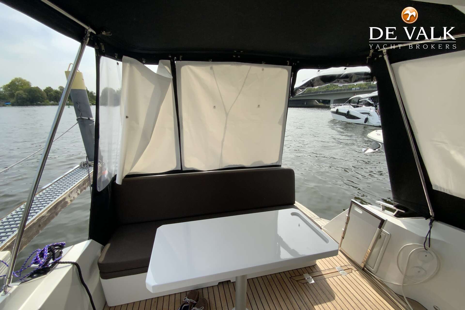 Galeon 300 Fly - Foto 17