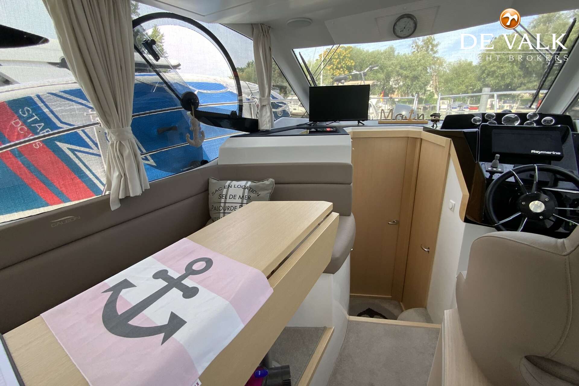 Galeon 300 Fly - Foto 25