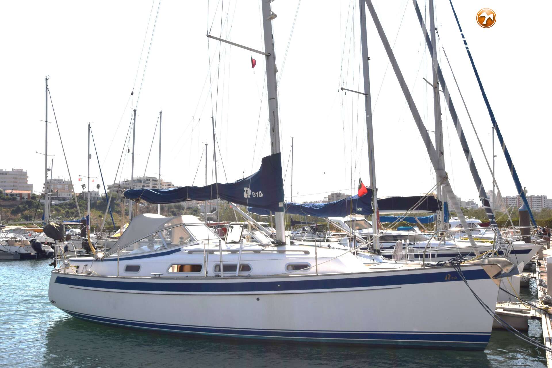 Hallberg Rassy 310