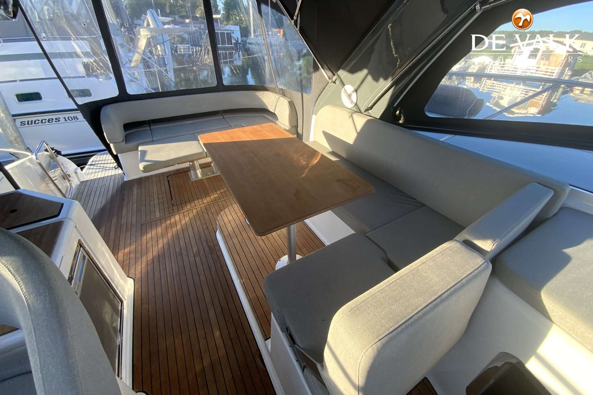 Bavaria S36 Open 2021 – Dubbele 253 PK met joystickbediening - Foto 15