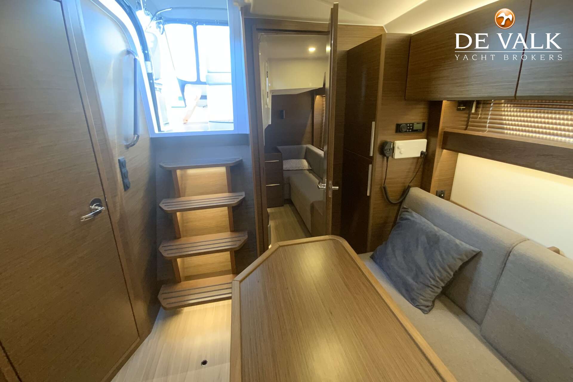 Bavaria S36 Open 2021 – Dubbele 253 PK met joystickbediening - Foto 18