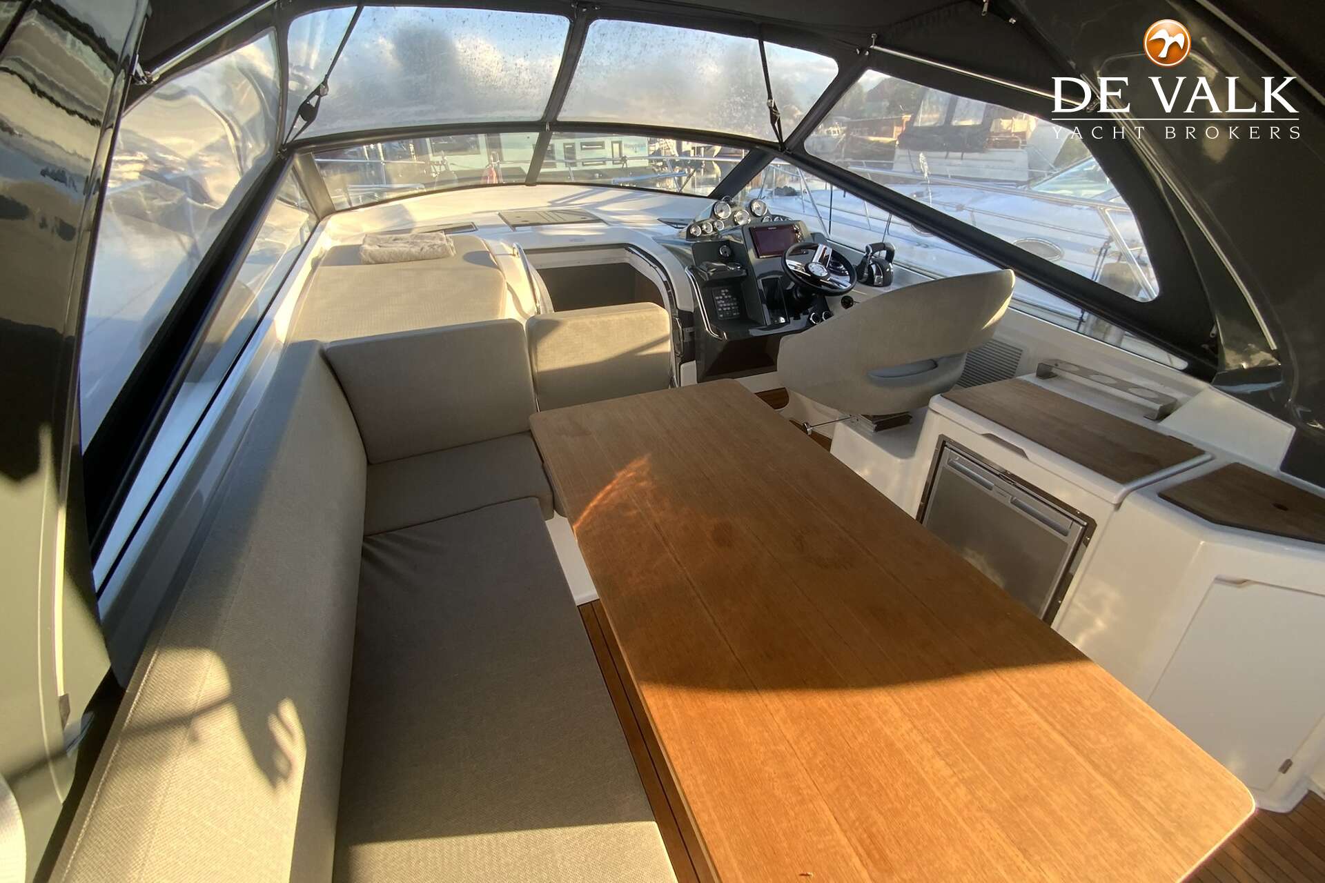 Bavaria S36 Open 2021 – Dubbele 253 PK met joystickbediening - Foto 9