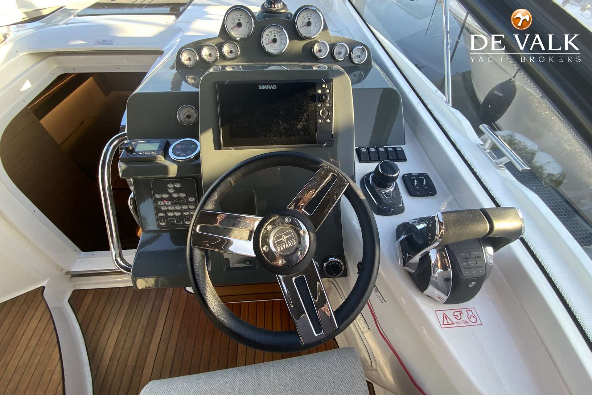 Bavaria S36 Open 2021 – Dubbele 253 PK met joystickbediening - Foto 10