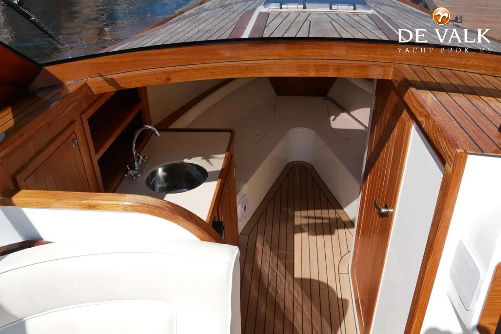 Long Island 33 Runabout 2015 – Nederlandse composiet sportcruiser - Foto 20