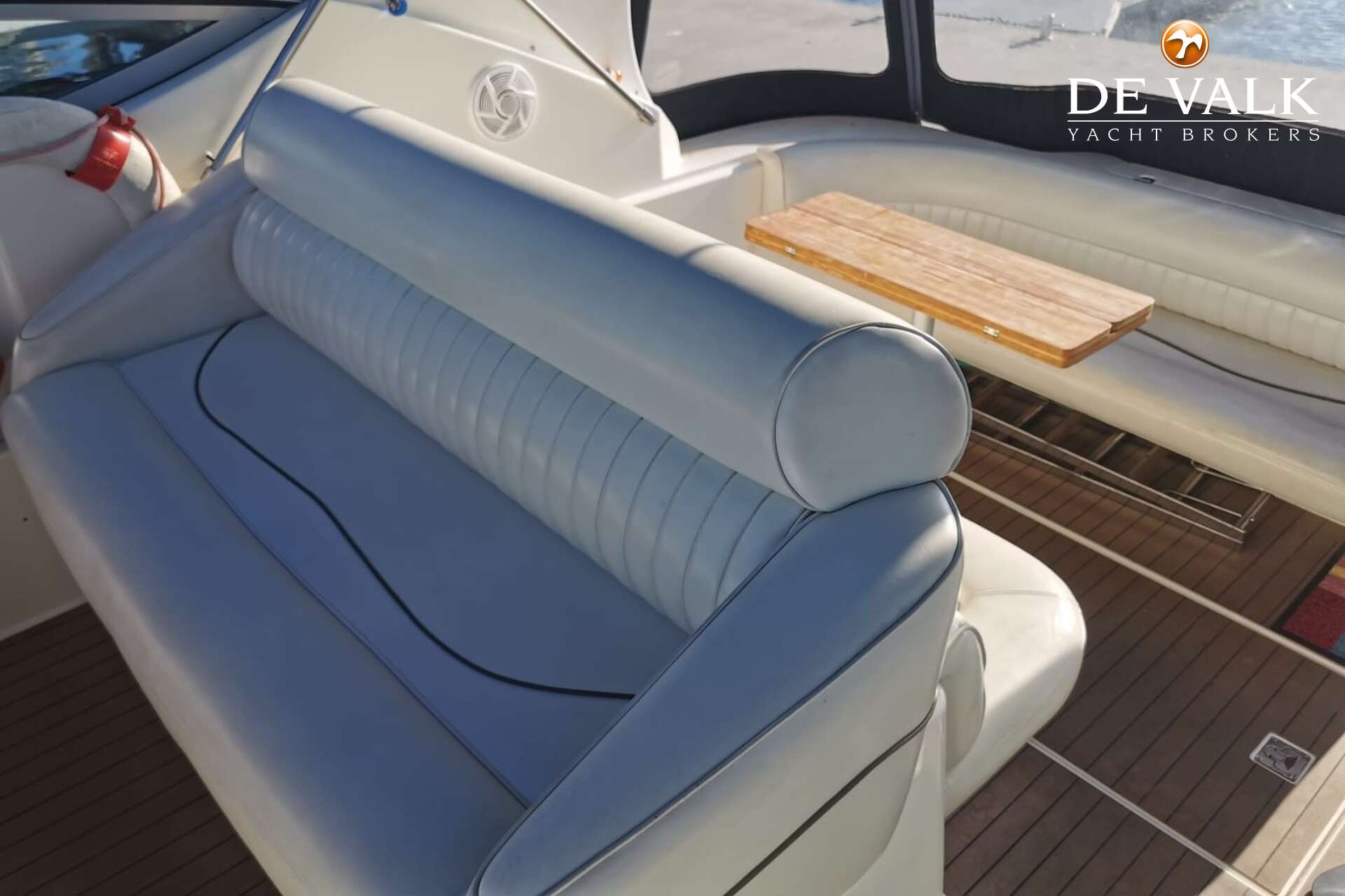 Cruisers Yachts 3075 Rogue - Foto 15