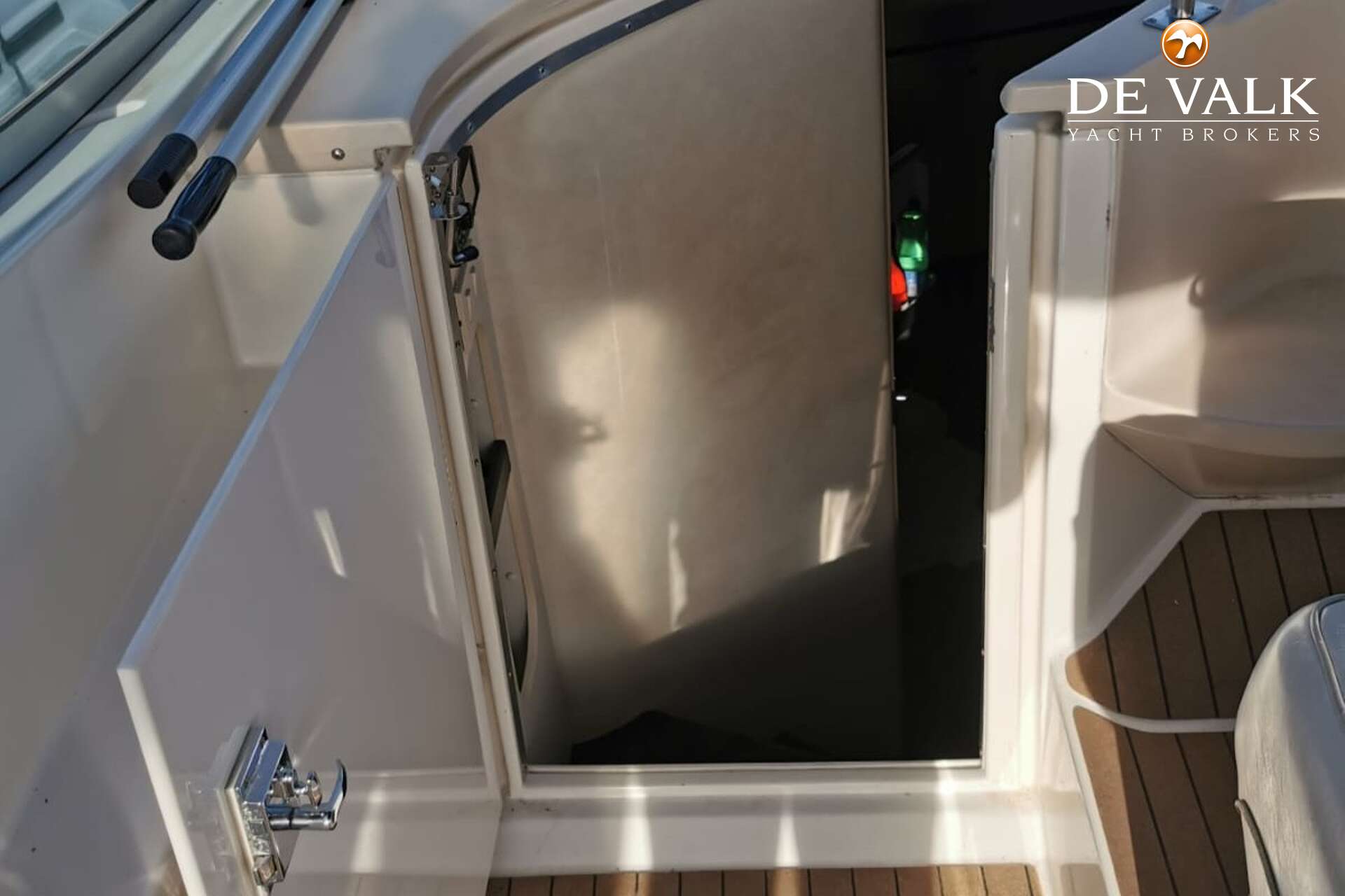 Cruisers Yachts 3075 Rogue - Foto 17